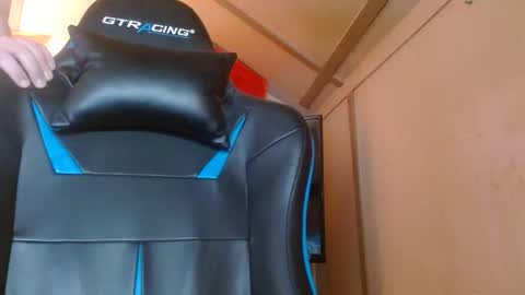 Snapshot of cosmicjones88 chatting on 01-05-25, 02:52 cosmicjones88 online show from 01-05-25, 02:52