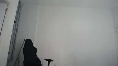 costantine helena24 online show from 11-21-25, 11:31