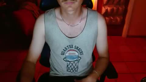 Snapshot of couldbesleeping chatting on 11-15-25, 07:10 couldbe online show from 11-15-25, 07:10