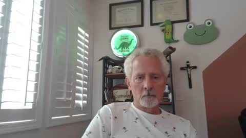 Snapshot of count_of_monte_christo chatting on 06-14-26, 09:17 count_of_monte_christo online show from 06-14-26, 09:17