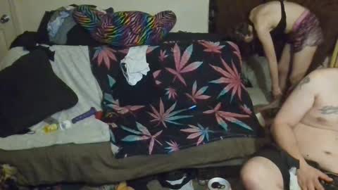 Alaskawildcouple online show from 12-08-24, 09:57