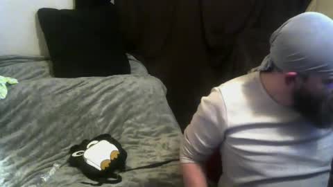 Alaskawildcouple online show from 12-25-24, 09:24