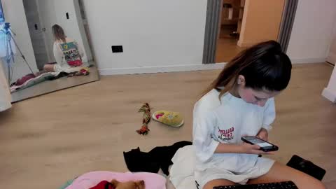 couple_funnyy online show from 03-05-25, 04:13