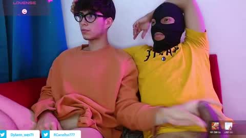 Couple hotFD online show from 03-28-26, 05:07