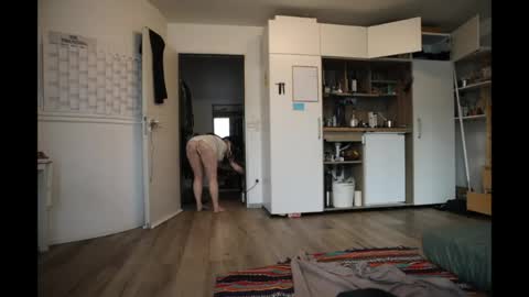 couplegame1901 online show from 04-12-26, 05:56