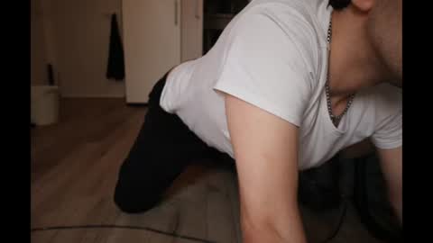 couplegame1901 online show from 06-11-26, 10:02