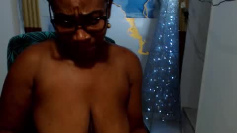 Snapshot of couplehot4uxx chatting on 03-14-26, 04:40 luckyalysonXXX online show from 03-14-26, 04:40