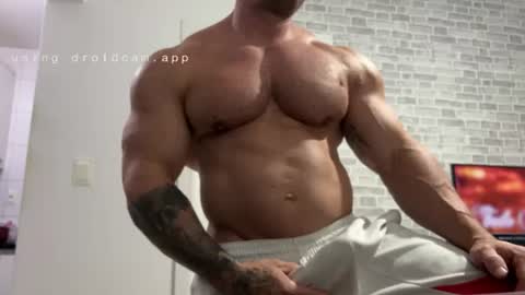 couplemuscle40 online show from 07-13-26, 09:17