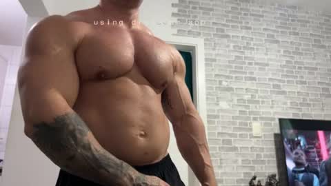 couplemuscle40 online show from 08-02-26, 08:07