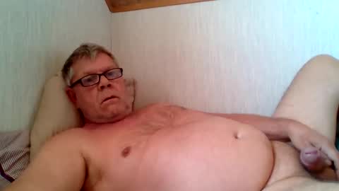 couples1234 online show from 04-29-26, 08:51