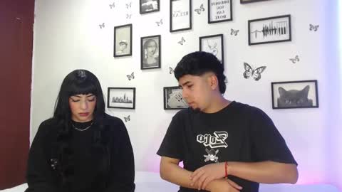 Juli and Liam online show from 01-10-25, 04:33