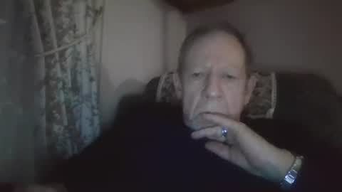 courieral1 online show from 11-22-25, 07:07