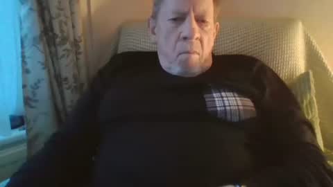 courieral1 online show from 02-12-26, 07:36