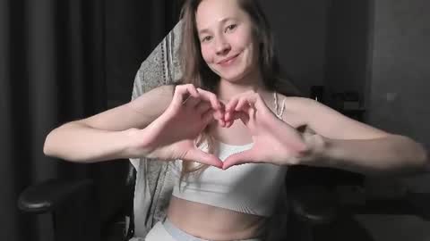 Snapshot of courtney_luv chatting on 07-19-26, 05:16 Im Courtney Nice to meet youFollow meInstagram courtneyluv778 online show from 07-19-26, 05:16