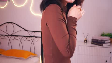 Yui online show from 04-26-26, 07:06