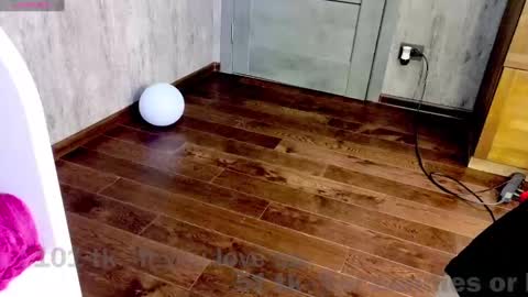 Snapshot of coy_girl_ chatting on 01-20-25, 01:32 My name is Emma  - HELP COLLECT TOKENS FOR THE OPERATION FOR MY DAUGHTER online show from 01-20-25, 01:32