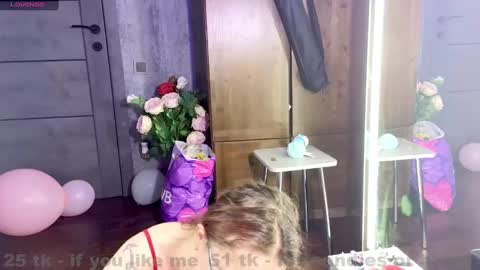 Snapshot of coy_girl_ chatting on 02-19-25, 04:00 My name is Emma  - HELP COLLECT TOKENS FOR THE OPERATION FOR MY DAUGHTER online show from 02-19-25, 04:00