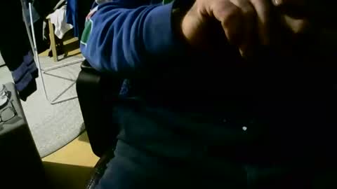 coyote017 online show from 10-13-25, 06:08