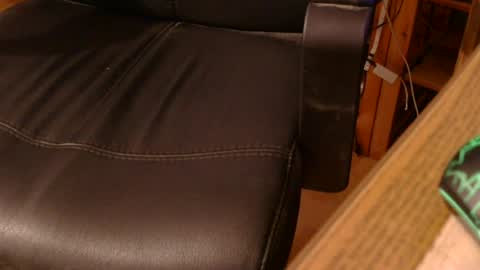 coyote017 online show from 07-14-26, 08:52