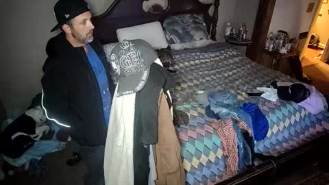 Snapshot of cpl4cplxxx chatting on 02-23-26, 09:06 Back Woods Couple online show from 02-23-26, 09:06