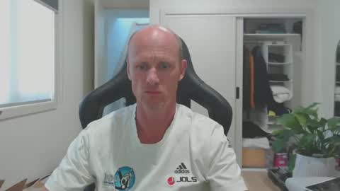 Snapshot of cptduckpants chatting on 02-25-25, 01:30 cptduckpants online show from 02-25-25, 01:30