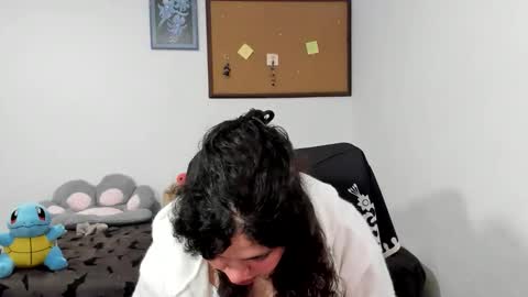 Snapshot of cracker_doll chatting on 02-19-26, 01:56 cracker online show from 02-19-26, 01:56