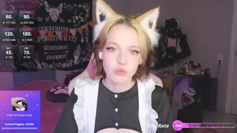 Snapshot of crackling_tati chatting on 12-16-25, 06:57 Tati online show from 12-16-25, 06:57