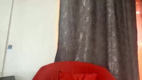 Snapshot of crave_meslowly chatting on 02-04-26, 07:36 Taliee online show from 02-04-26, 07:36