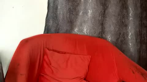 Snapshot of crave_meslowly chatting on 02-21-26, 08:04 Taliee online show from 02-21-26, 08:04