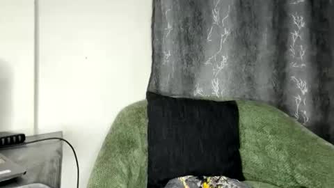 Taliee online show from 04-29-26, 02:04