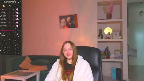 lucy online show from 01-14-26, 05:40