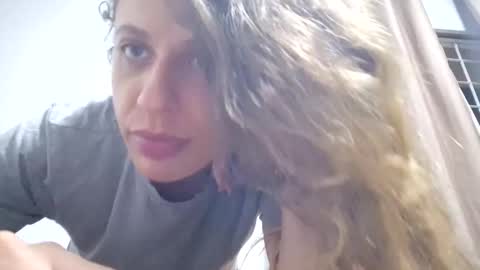 cravingustwoo online show from 10-19-25, 03:29