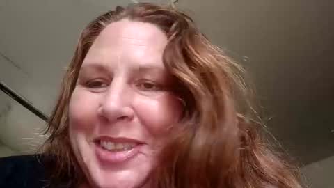 Snapshot of crazy7red chatting on 10-18-25, 07:03 Crazy7red online show from 10-18-25, 07:03