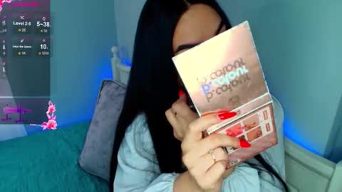 Snapshot of crazy__berry chatting on 01-17-26, 09:58 Eva online show from 01-17-26, 09:58