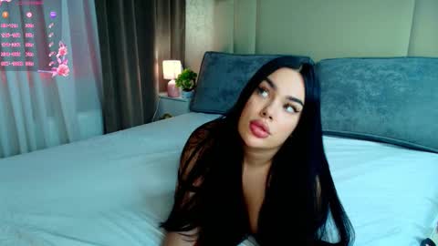 Snapshot of crazy__berry chatting on 03-01-26, 07:27 Eva online show from 03-01-26, 07:27