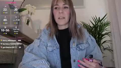 Stacy 2pm to 6pm mon-fri 3 CAT online show from 06-09-26, 01:12