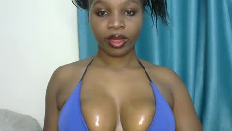 Snapshot of crazy_candy664 chatting on 07-01-26, 03:30 candy online show from 07-01-26, 03:30