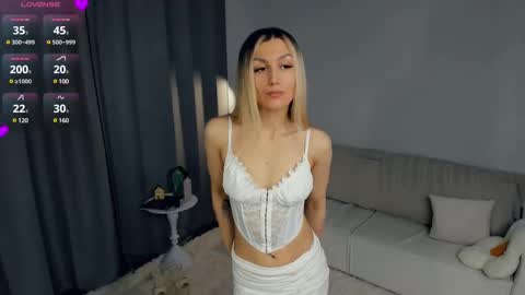 Emma online show from 02-23-25, 02:18