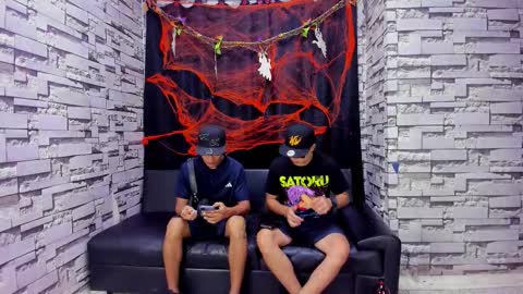 Snapshot of crazy_sex_cult chatting on 10-22-25, 01:11 Crazy Sex Cult- Girl Thayler Age 18- Boy Louis Age 20 online show from 10-22-25, 01:11