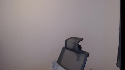 crazyangel8 online show from 12-08-24, 03:02