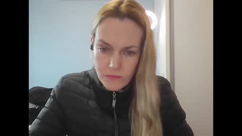 Anny online show from 06-02-26, 10:50