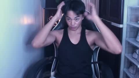 Snapshot of crazyasiancum chatting on 02-12-25, 11:51 Zion online show from 02-12-25, 11:51