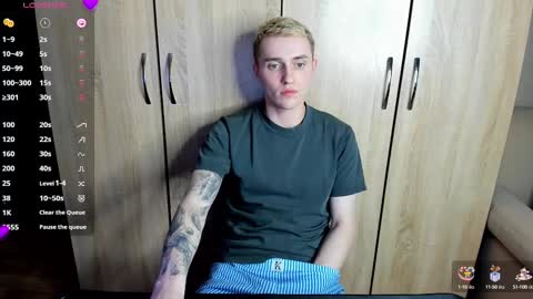 Alex online show from 03-10-25, 05:39