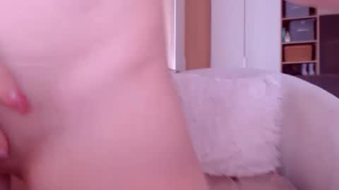 Snapshot of crazydollelf chatting on 01-31-25, 01:23 Camille online show from 01-31-25, 01:23