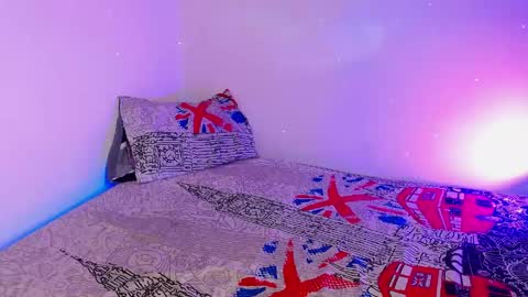 Mely online show from 04-26-26, 04:21