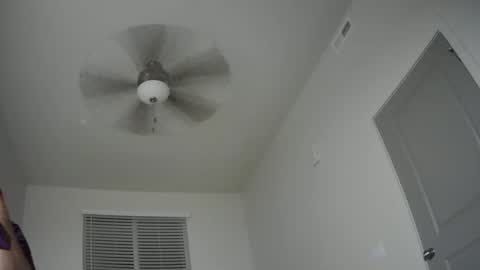 Snapshot of crazyguy777x chatting on 11-16-25, 04:40 crazyguy777x online show from 11-16-25, 04:40