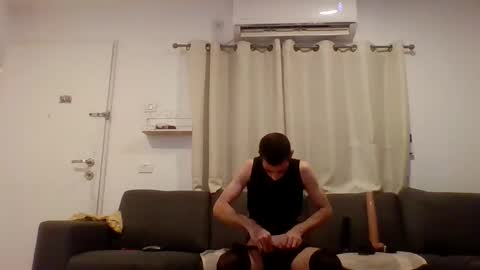 crazymen0101 online show from 11-09-25, 09:13