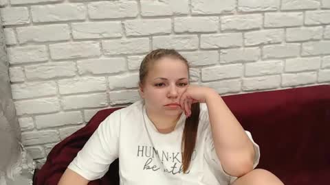 Snapshot of crazyy_girl_ chatting on 02-25-25, 05:58 Crazyy Girl online show from 02-25-25, 05:58