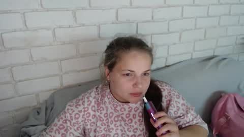 Snapshot of crazyy_girl_ chatting on 10-07-25, 02:25 Crazyy Girl online show from 10-07-25, 02:25