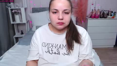 Crazyy Girl  online show from 01-16-26, 01:48